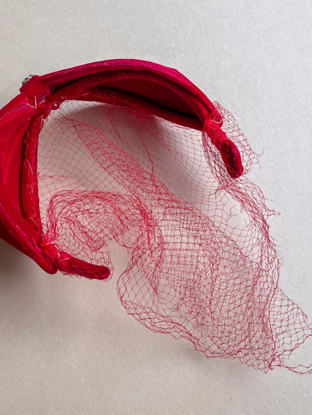 Vintage 1950s Red Velvet Headband With Tear-Drop Pearl and Netting - Picture 7 of 7